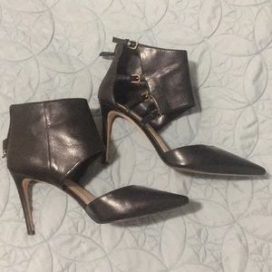Black Nine West leather heels